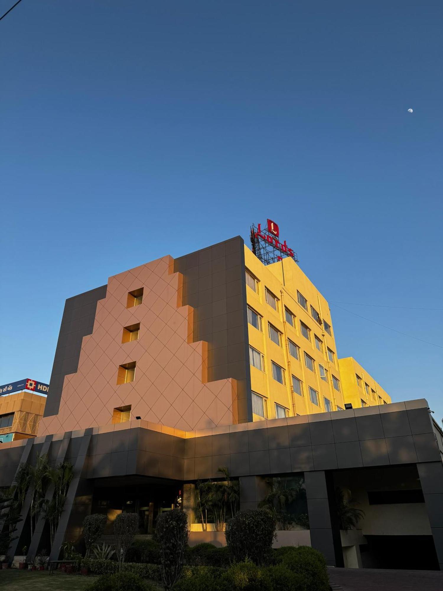Lords Plaza Ankleshwar Hotel Luaran gambar